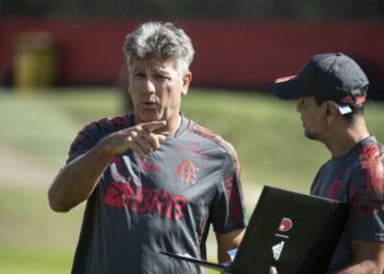 Na estreia de Renato Gaúcho, Flamengo enfrenta Defensa y Justicia