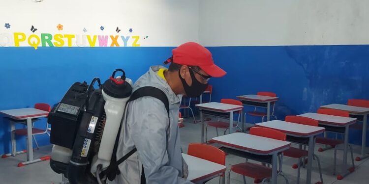 Propriá: Escolas municipais passam por desinfecção para o retorno de aulas presenciais