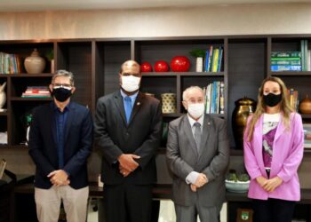 Presidente da Alese recebe visita do reitor e pró-reitores da UFS