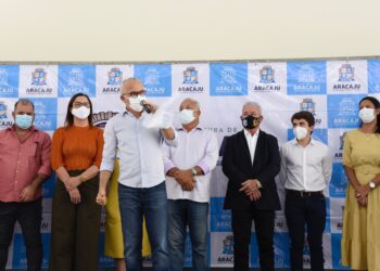 Prefeito Edvaldo entrega novo prédio da escola Dom José Vicente Távora