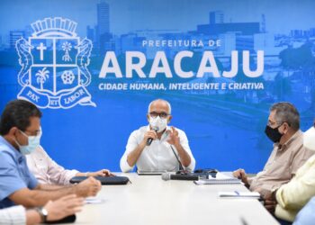 Prefeito Edvaldo cria grupo para discutir projeto de revitalização do Centro de Aracaju