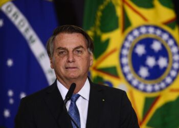 Bolsonaro envia projeto para regulamentar conselhos de educação física