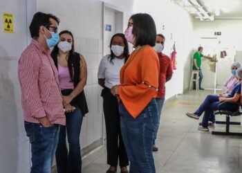 Secretária da Saúde realiza visita técnica à UPA São Vicente de Paulo, no município de Tobias Barreto