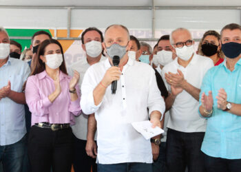 “Sergipe retomou a sua capacidade de investimentos”, diz Belivaldo ao autorizar obras da rodovia que liga a BR-101 a Japaratuba e Pirambu