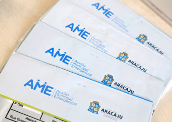 Aracaju segue entregando cartões do Auxílio Municipal Emergencial