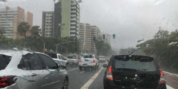 Chuvas devem continuar até a próxima segunda-feira, 12