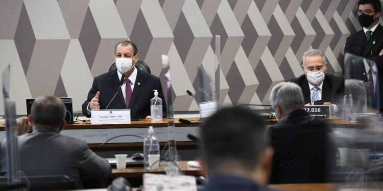 CPI aprova novos requerimentos para esclarecer negociação de vacinas