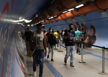 Covid-19: Brasil tem 19,1 milhões de casos e 534,2 mil mortes