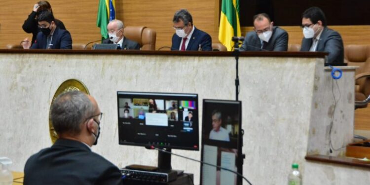 Deputados aprovam as Diretrizes para a elaboração da Lei Orçamentária de 2022