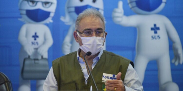 Queiroga diz que País já tem oferta suficiente de vacina e descarta Covaxin e Sputnik V