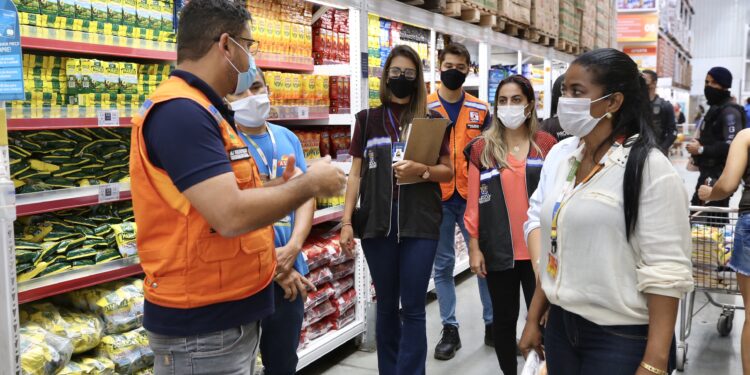 Covid-19: Prefeitura de Aracaju foca nos supermercados em mais um final de semana de fiscalizações