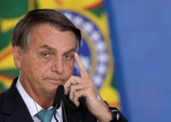 ‘Não posso garantir’ candidatura à reeleição, diz Bolsonaro