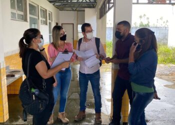 Prefeitura realiza visita técnica em creche e em pontos de abastecimento de água em Itaporanga
