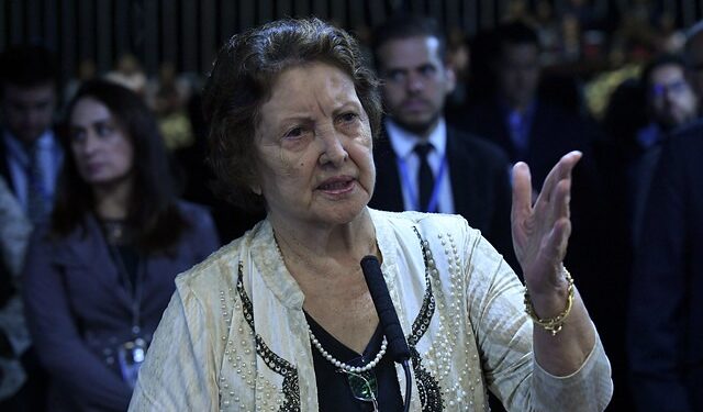 Maria do Carmo destaca MP que prorroga auxílio emergencial por mais três meses