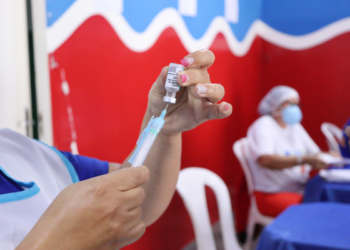 Itabaiana continua a vacinação dos trabalhadores da Indústria e da Construção Civil e das Gestantes e Puérperas