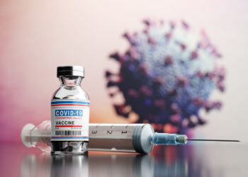 Líder da vacina de Oxford diz que variante Delta será dominante e defende imunização