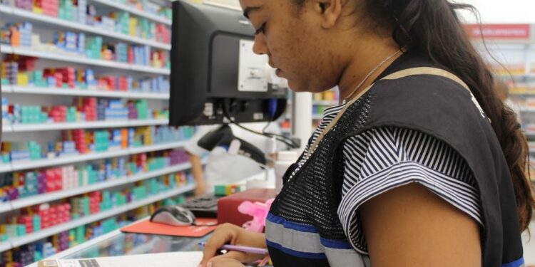 Procon Aracaju divulga nova pesquisa comparativa de preços de medicamentos