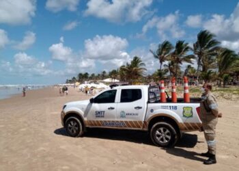 Circulação de veículos entre a praia da Aruana e o Viral está proibida em tempo integral