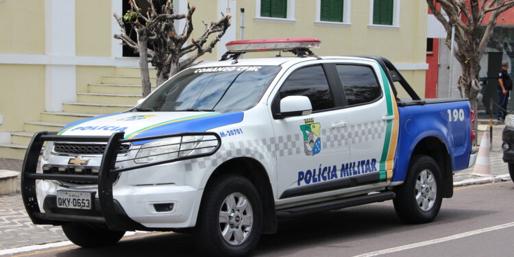 Polícia Militar prende jovem por roubo de celular em São Cristóvão