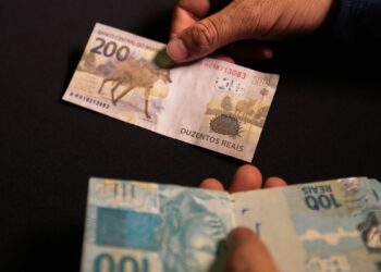 Governo desbloqueia todo o Orçamento de 2021