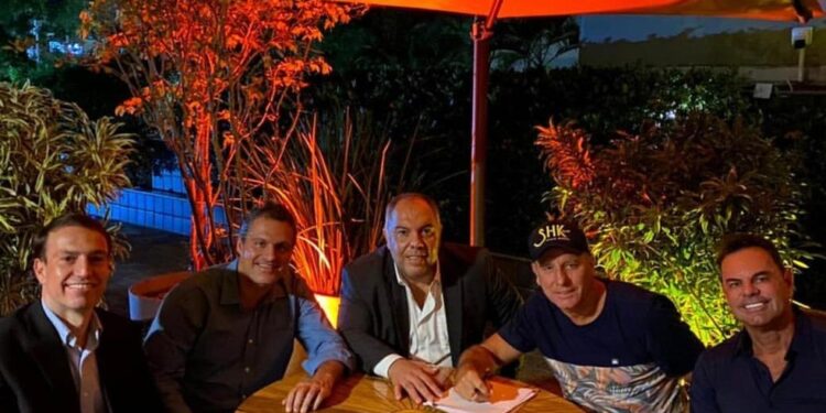 Renato Gaúcho chega a acordo e é o novo técnico do Flamengo