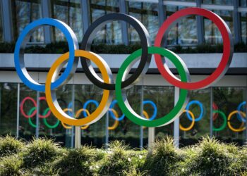 Primeiro-ministro do Japão cogita proibir presença de público na Olimpíada