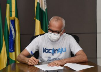 Aracaju amplia reabertura gradual das atividades econômicas e autoriza retorno às aulas