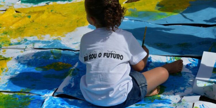 Educação é o grande desafio de crianças e jovens nos 31 anos do ECA