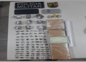 Polícia Militar prende homem por tráfico ilícito de drogas no bairro Centro, Aracaju