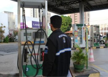 Procon Aracaju disponibiliza nova pesquisa comparativa de preços dos combustíveis