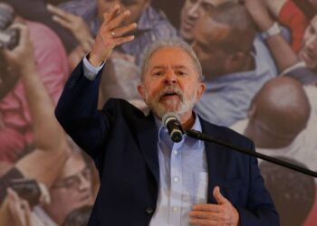 Lula costura apoios e corteja centrão contra Bolsonaro no Nordeste