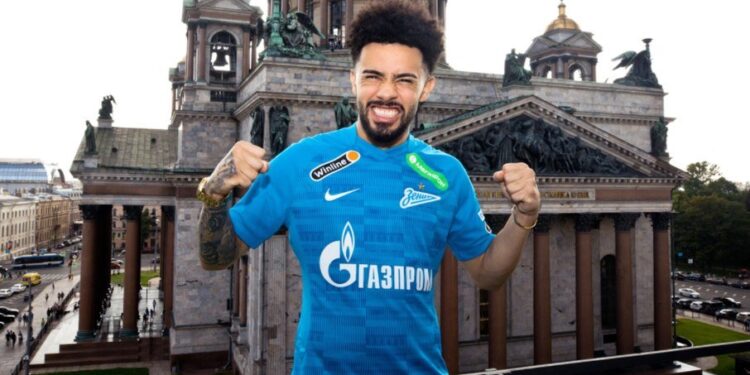 Claudinho é anunciado no Zenit com dança ao som de The Weeknd