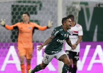 Palmeiras vence São Paulo e está na semifinal da Libertadores