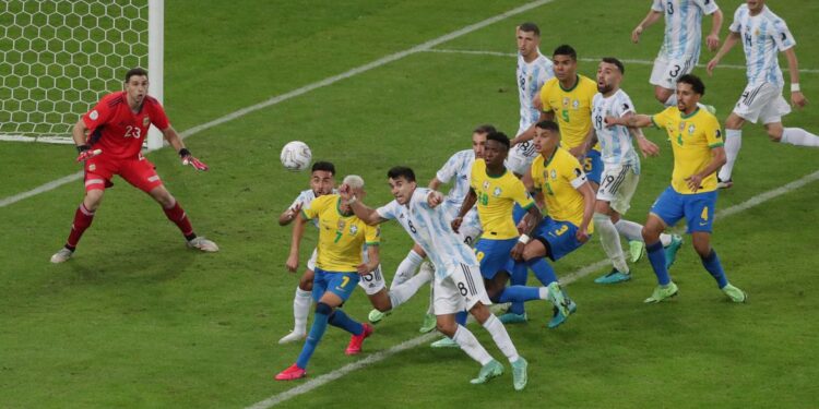 Eliminatórias: Brasil e Argentina terá público de 12 mil pessoas