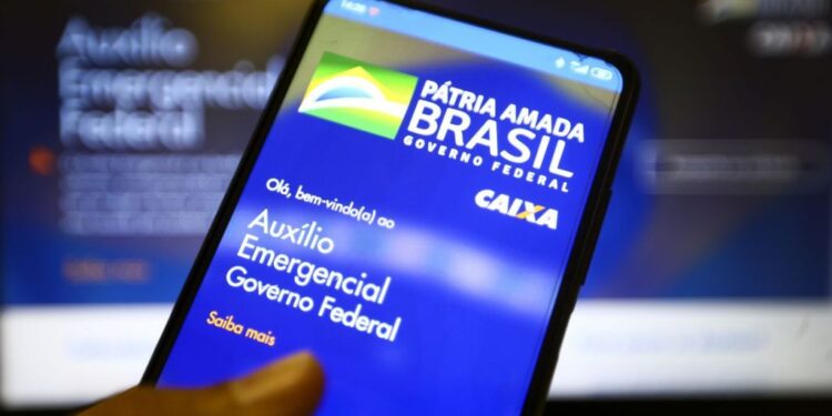 Nascidos em julho podem sacar 4ª parcela do auxílio emergencial