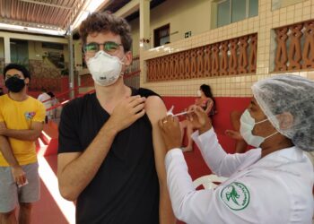 Capital alcança 386.273 vacinados no dia em que não notifica nenhum caso e óbito por covid-19