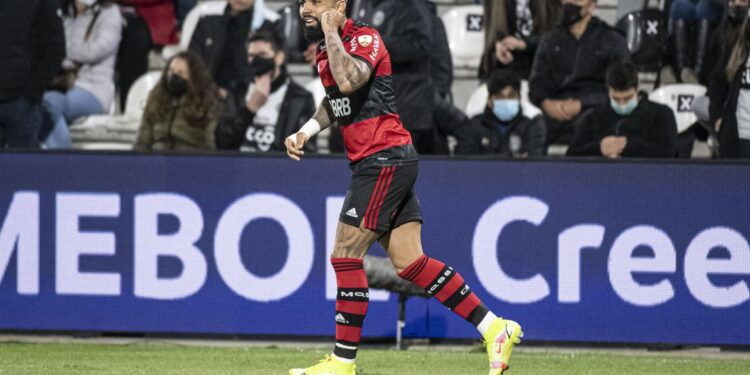 Libertadores: Gabriel brilha e Flamengo abre vantagem sobre Olimpia