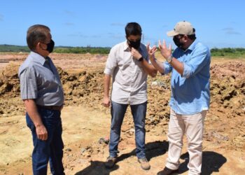 Ao visitar a Estre Ambiental, Sergas analisa a possibilidade de aproveitar  o Biogás