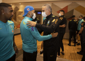 Ainda sem grupo completo, Seleção Brasileira se apresenta em São Paulo para jogos das Eliminatórias