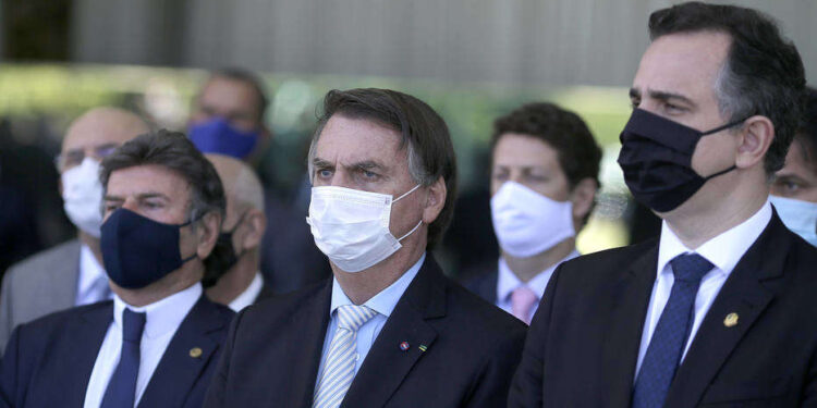 Fux e Rodrigo Pacheco discutem crise entre Poderes após ameaças de Bolsonaro