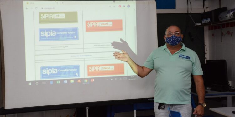 Conselheiros tutelares de Socorro participa de capacitação do SIPIA