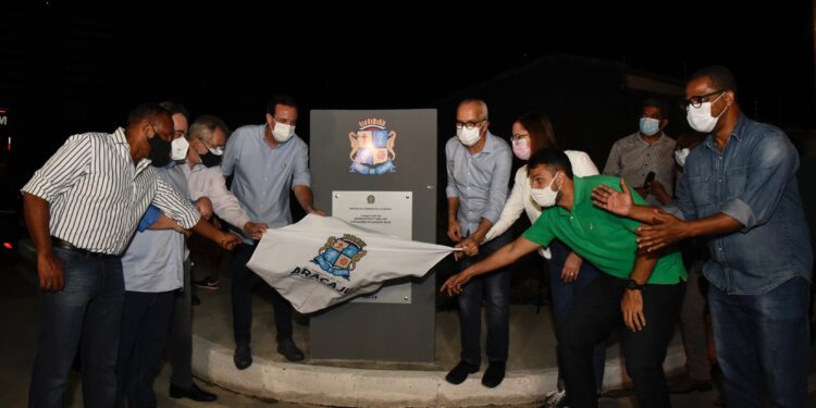 Prefeito Edvaldo entrega infraestrutura de loteamento e urbanização de praça no bairro Jardins