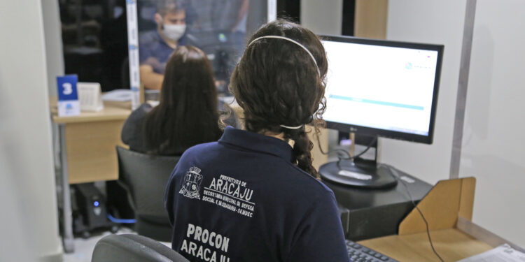 População deve agendar horário para atendimento presencial no Procon Aracaju