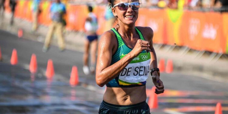 Com infração no final, Érica Sena fica em 11º lugar na marcha atlética