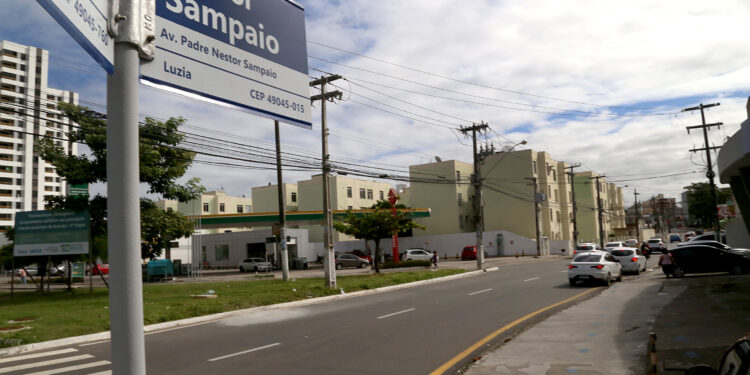 Alteração na Nestor Sampaio garante fluidez e segurança ao trânsito da região