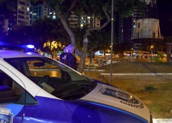 Aracaju muda toque de recolher e suspende escalonamento de atividades