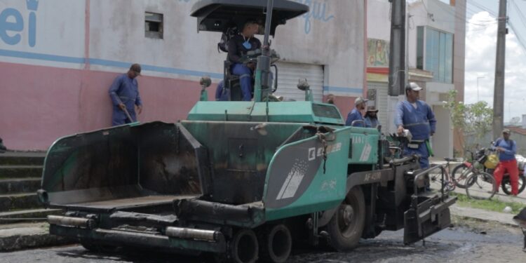 Prefeitura de Capela lança maior programa de asfaltamento da sua história