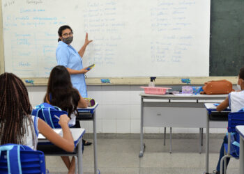 Professores do Ensino Médio podem se inscrever para Formação de Eletivas sobre Cidadania