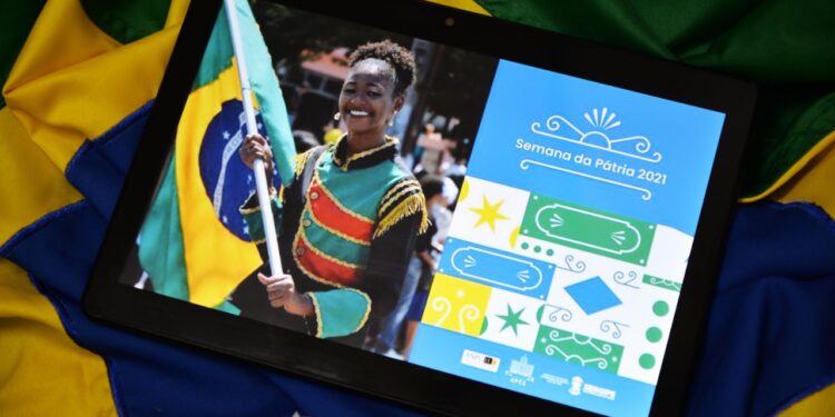Programação da Semana da Pátria contará com webinário, palestra e exposições sobre o desfile cívico de 7 de Setembro