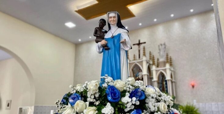 Santa Dulce dos Pobres é escolhida copadroeira de Malhador-SE